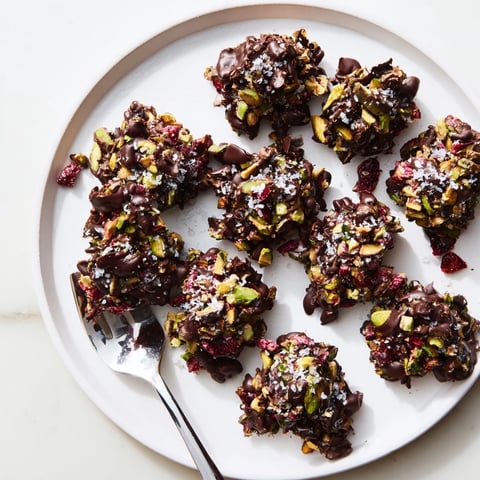 Golden-brown Pistachio and Dried Cranberry Clusters, perfect for a delicious, easy homemade snack.